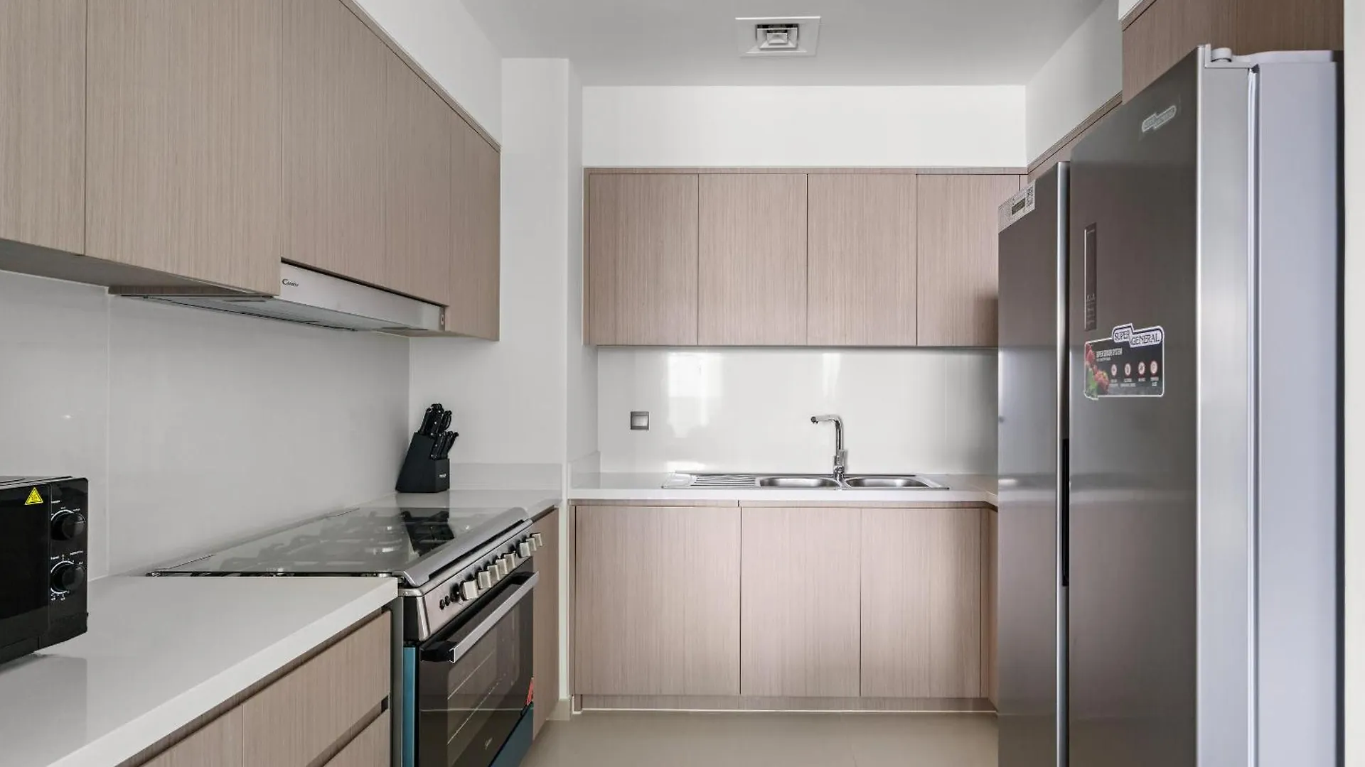Vibrant 3Bdr Plus 1 Guest Room In Downtown With Burj Khalifa View Dubai 0*,  United Arab Emirates