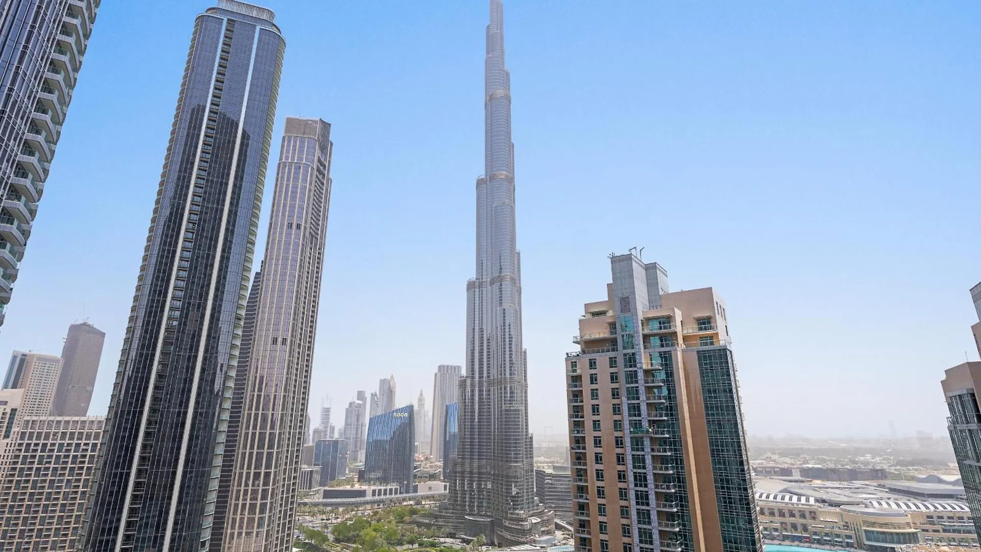 Apartment Vibrant 3Bdr Plus 1 Guest Room In Downtown With Burj Khalifa View Dubai